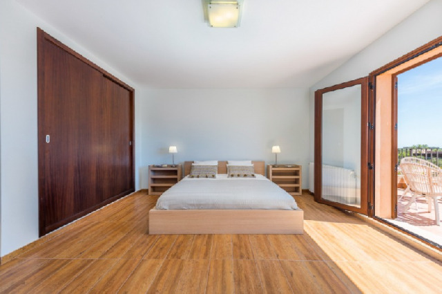 Imagen 15 Inmueble 300523 - Casa Adosada en venta en Santanyí / Finca elegante con planta fotovolcaica en Santanyi