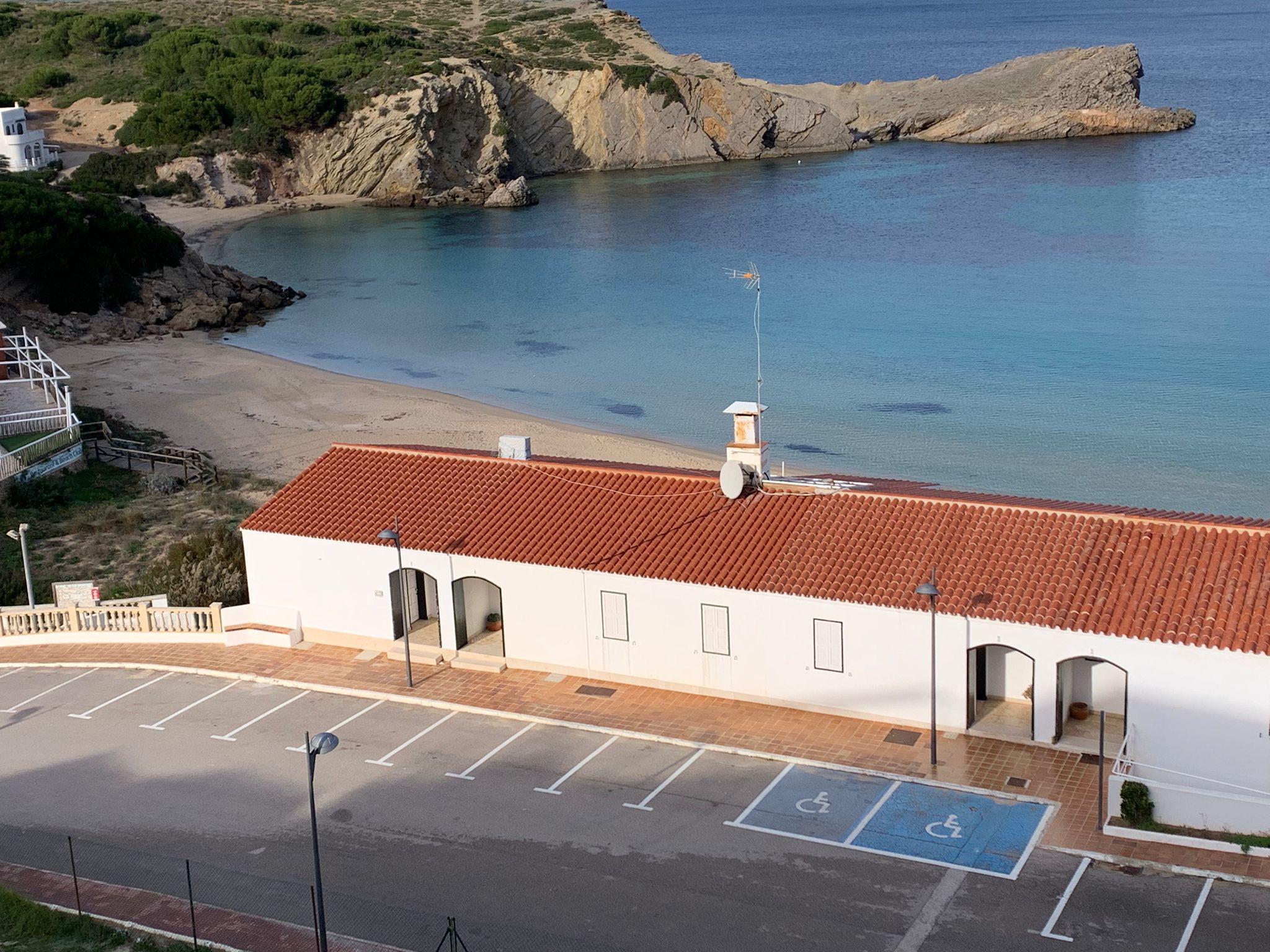 Imagen 17 Casa Adosada en venta en Maó / S´Arenal  d´en Castell en  1ª limea de Mar , premium 