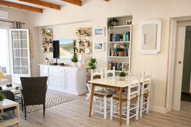 Imagen 3 Casa Adosada en venta en Mercadal Es / S´Arenal  d´en Castell en  1ª limea de Mar , premium 