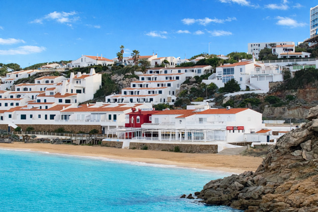 Imagen 15 Inmueble 302407 - Casa Adosada en venta en Mercadal (Es) / S´Arenal  d´en Castell en  1ª limea de Mar , premium 