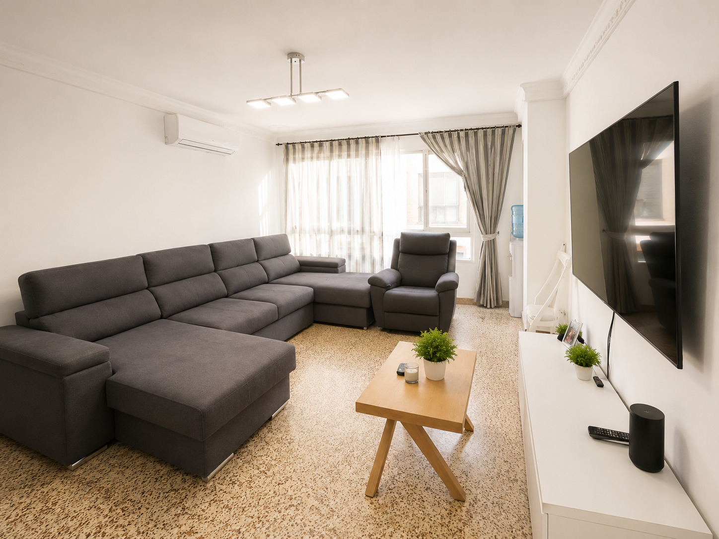Imagen 2 Piso en venta en Palma / Arxiduc Lluis Salvador - Hiroshima