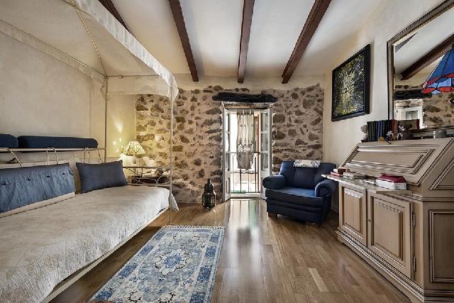 Imagen 2 Inmueble 304143 - Casa Aislada en venta en Alaró / Casa independiente en Villa de Alaró de tres plantas