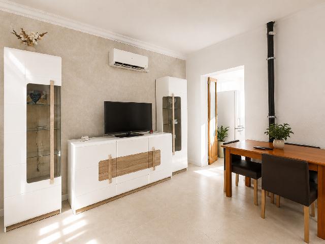 Imagen 1 Inmueble 304683 - Casa Adosada en venta en Muro / Muro, cerca de la Plaza de Toros