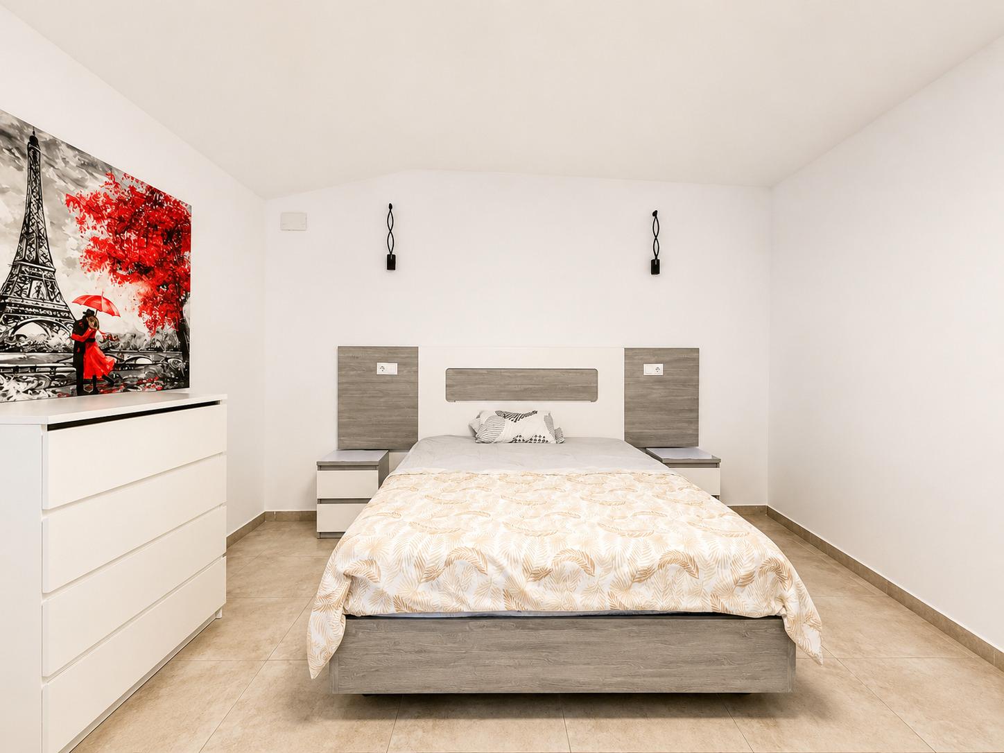 Imagen 12 Casa Adosada en venta en Muro / Muro, cerca de la Plaza de Toros