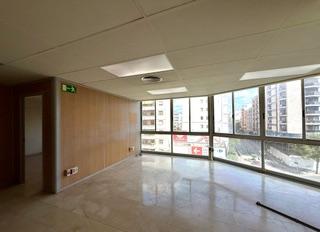 Imagen 4 Oficina Comercial en alquiler en Palma / Junto C.Alfonso el Sabio
