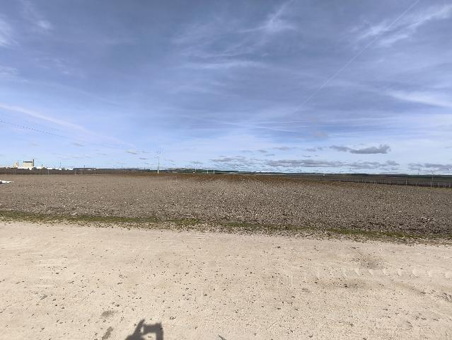 Imagen 2 Inmueble 301955 - Solar Rústico en venta en Medina Del Campo / En el Término de la Farola, detrás de las Claras.