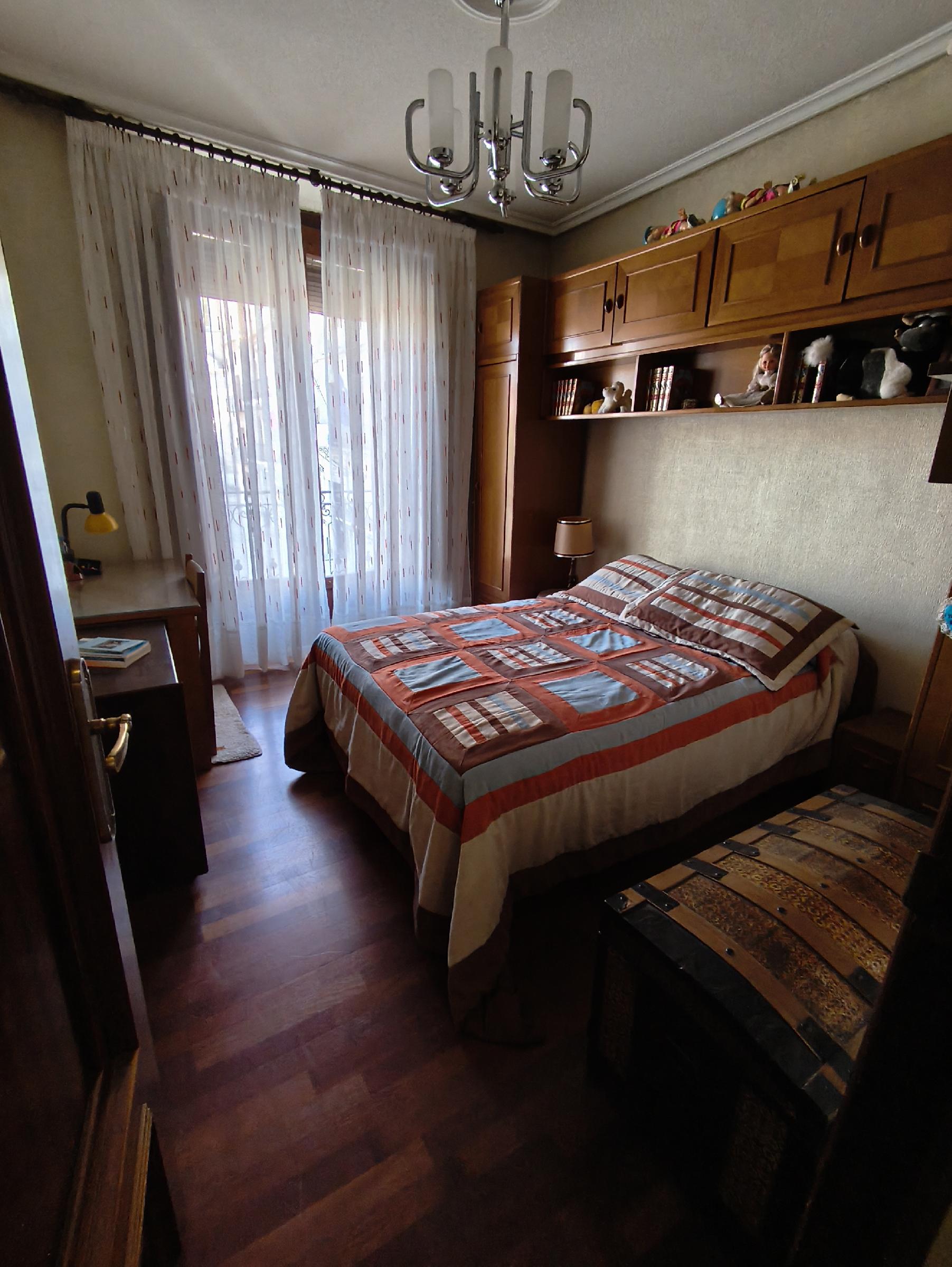Imagen 5 Piso en venta en Medina Del Campo / Vivienda ubicada en la Plaza Mayor de la localidad