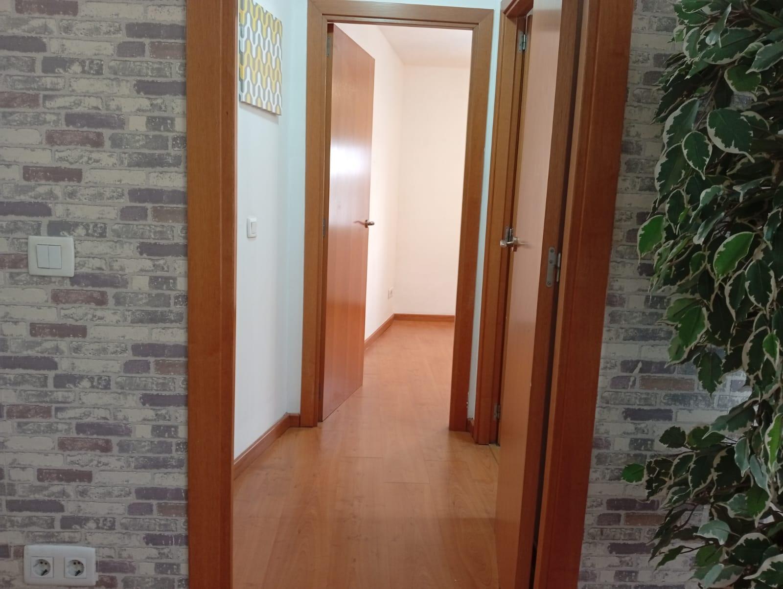 Imagen 7 Piso en venta en Tarragona / Entre Carretera Real y C/ Mar, esquina C/ Lleó