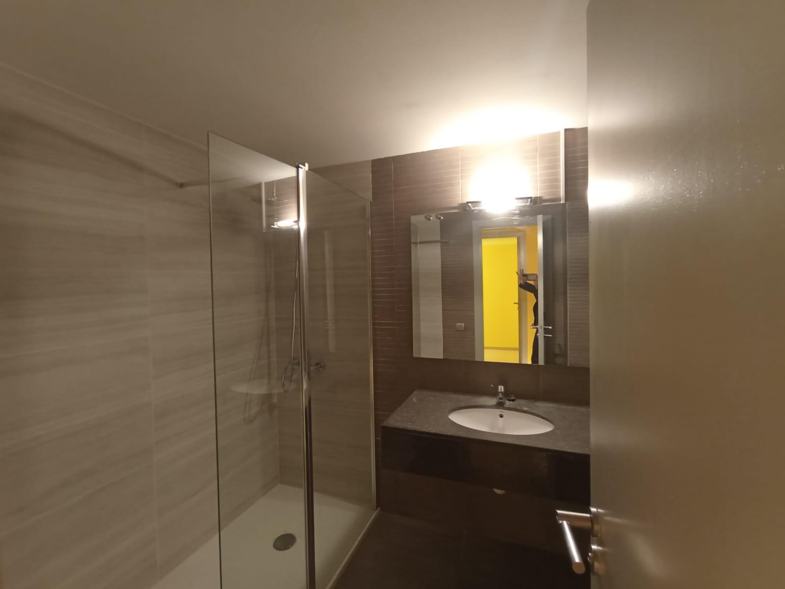 Imagen 4 Piso en alquiler en Tarragona / Frente Monument dels Castellers en Rambla Nova