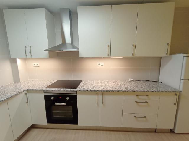 Imagen 6 Inmueble 282452 - Piso en alquiler en Tarragona / Frente Monument dels Castellers en Rambla Nova