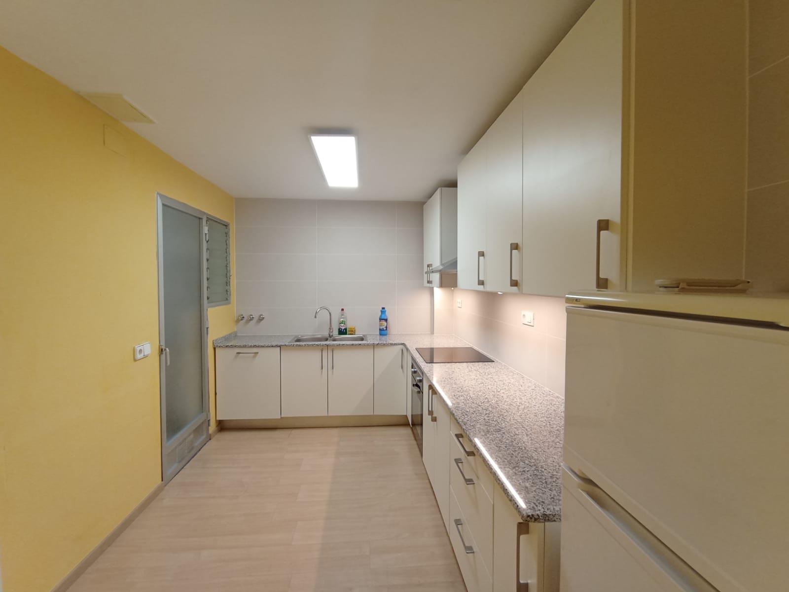 Imagen 5 Piso en alquiler en Tarragona / Frente Monument dels Castellers en Rambla Nova