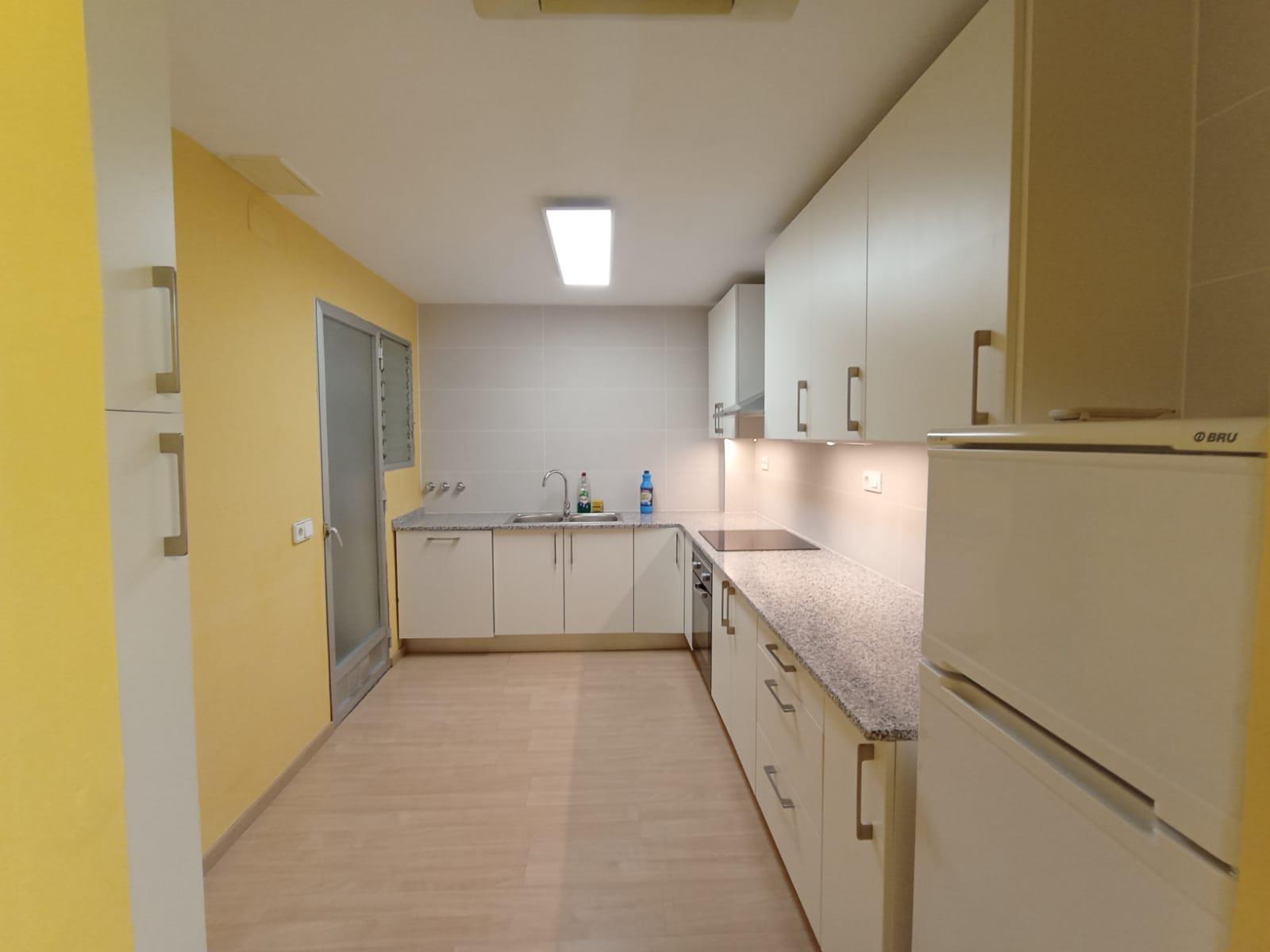 Imagen 8 Piso en alquiler en Tarragona / Frente Monument dels Castellers en Rambla Nova