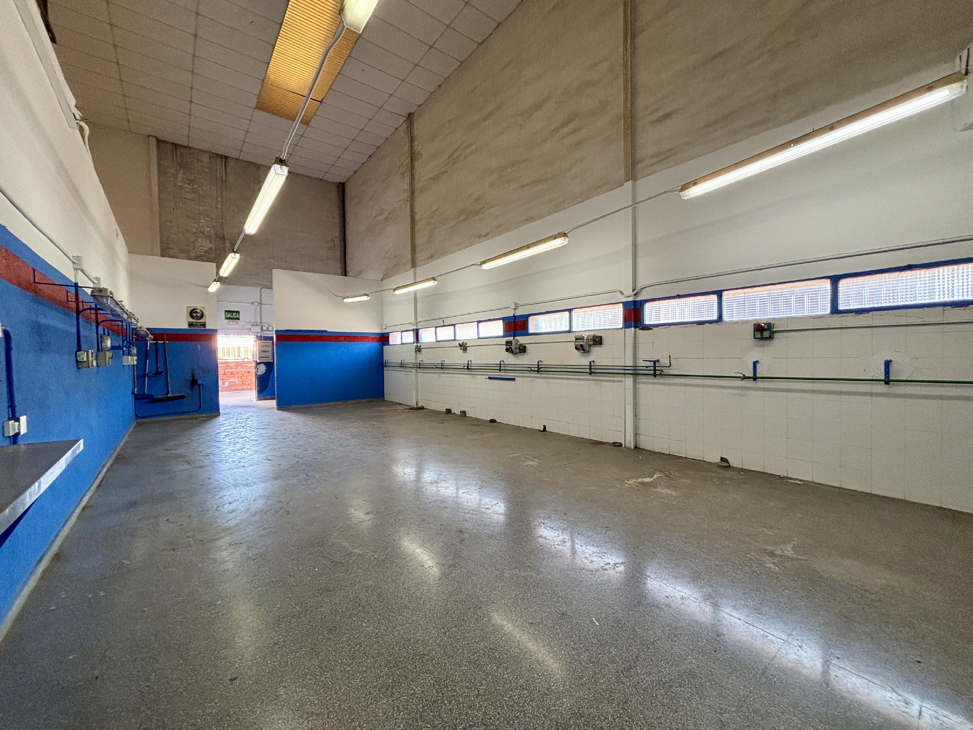 Imagen 8 Local Industrial en venta en Tarragona / Poligoin Industrial Francollí