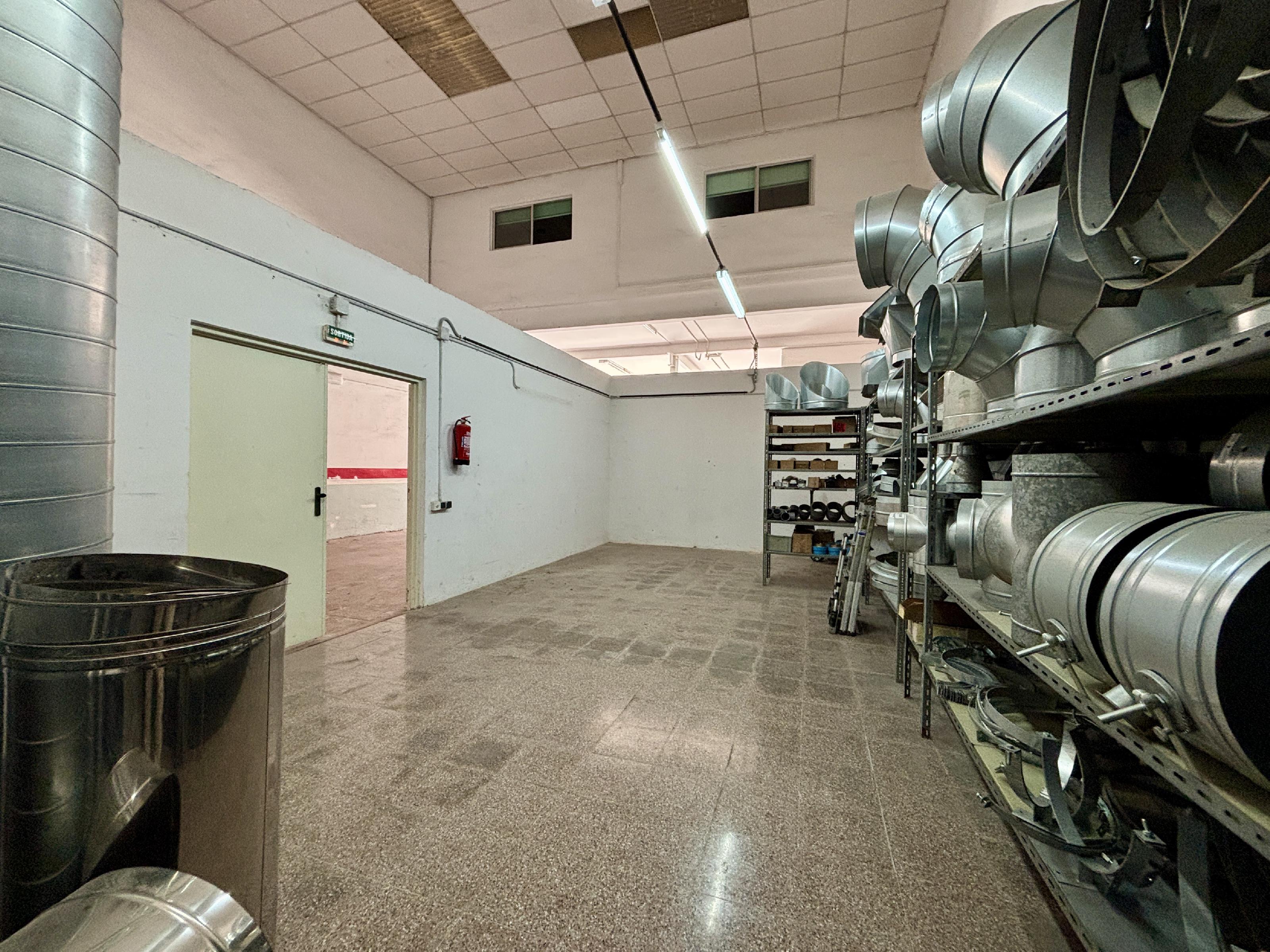 Imagen 6 Local Industrial en venta en Tarragona / Poligoin Industrial Francollí