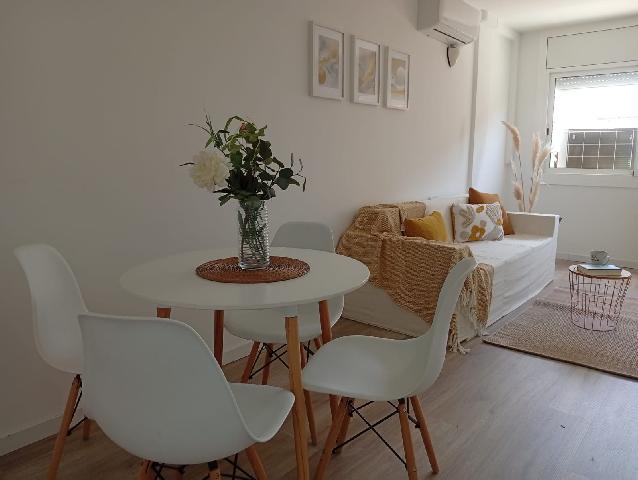 Imagen 2 Inmueble 293489 - Piso en venta en Tarragona / Cerca C/ Apodaca y Plaça dels Carros
