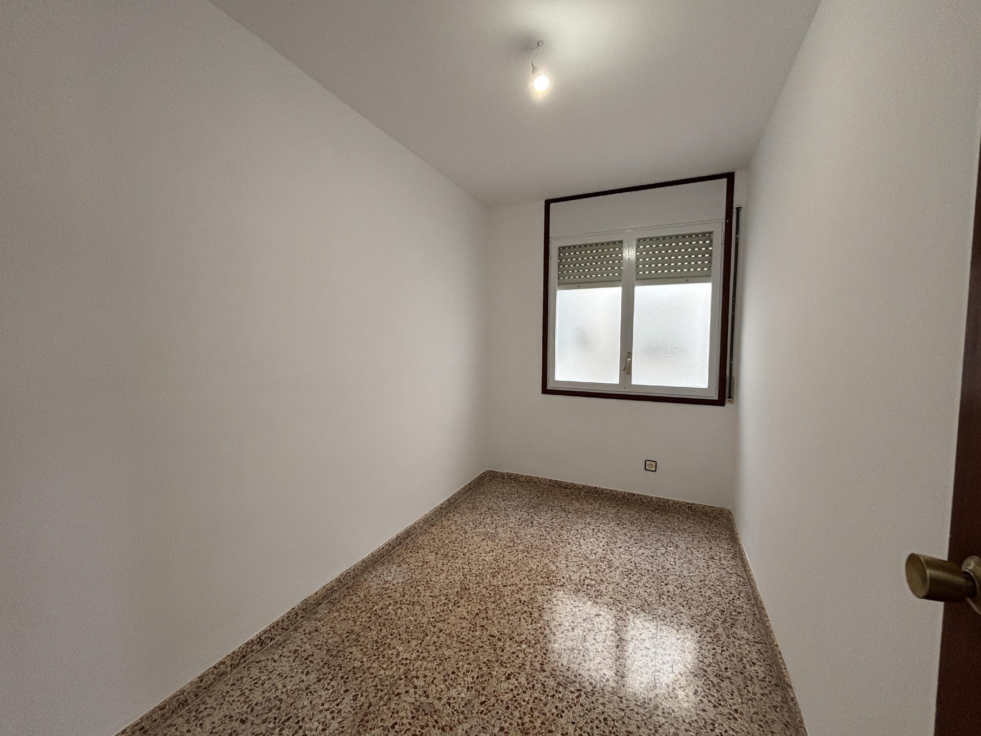 Imagen 13 Piso en venta en Tarragona / C/ Reial, frente a Plaça dels Infants