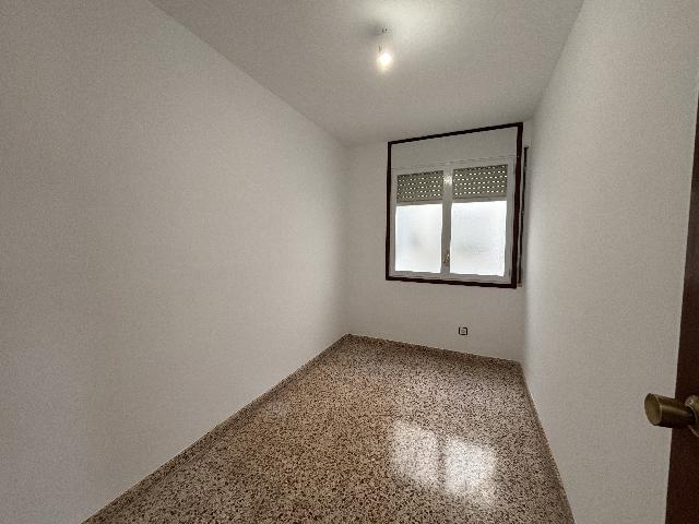 Imagen 13 Inmueble 299310 - Piso en venta en Tarragona / C/ Reial, frente a Plaça dels Infants