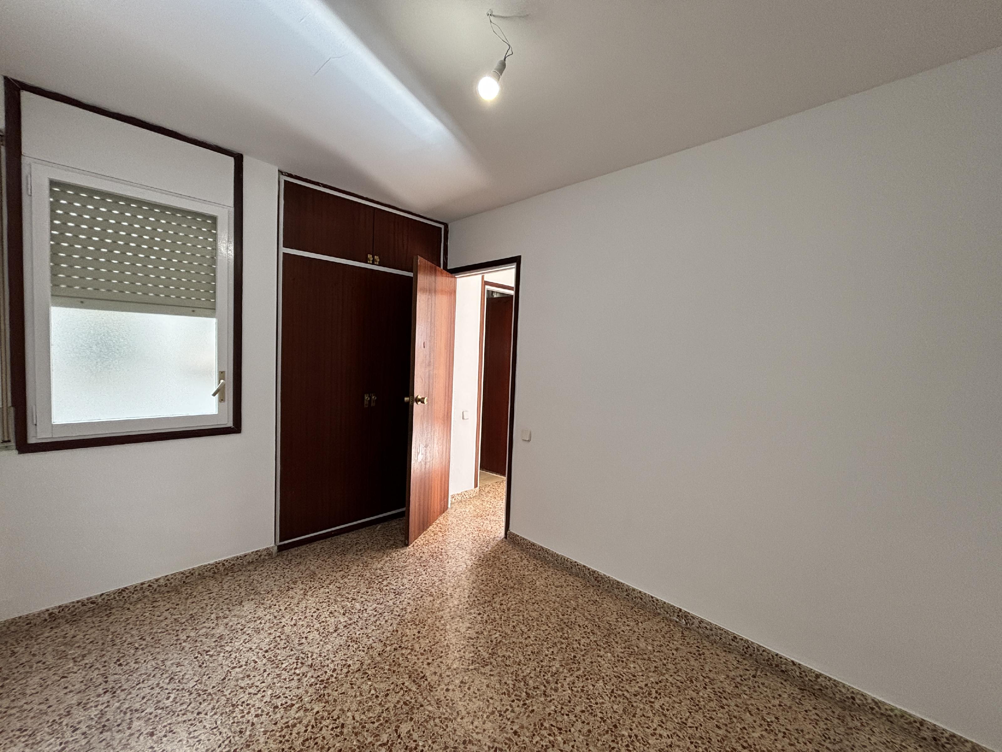 Imagen 19 Piso en venta en Tarragona / C/ Reial, frente a Plaça dels Infants