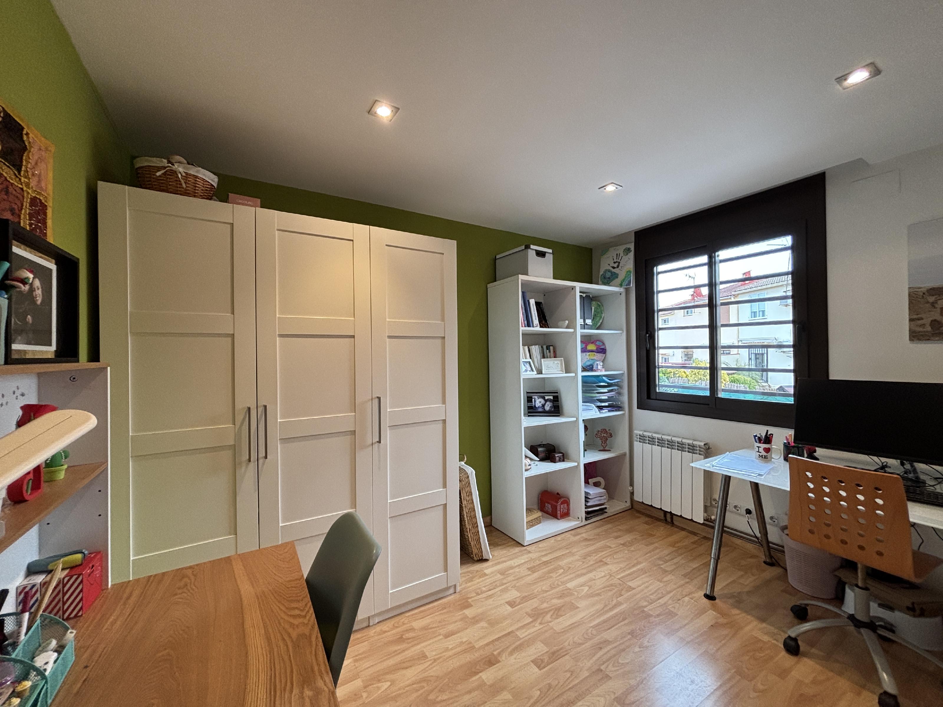 Imagen 17 Piso en venta en Pallaresos Els / Cerca de Centre mèdic Pallaresos i Cafeteria l´Espiga 