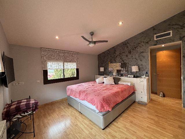 Imagen 12 Inmueble 301190 - Piso en venta en Pallaresos (Els) / Cerca de Centre mèdic Pallaresos i Cafeteria l´Espiga 