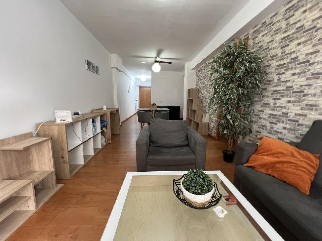 Imagen 2 Inmueble 304301 - Piso en venta en Tarragona / Entre Carretera Reial y Carrer del Mar esquina C/Lleo