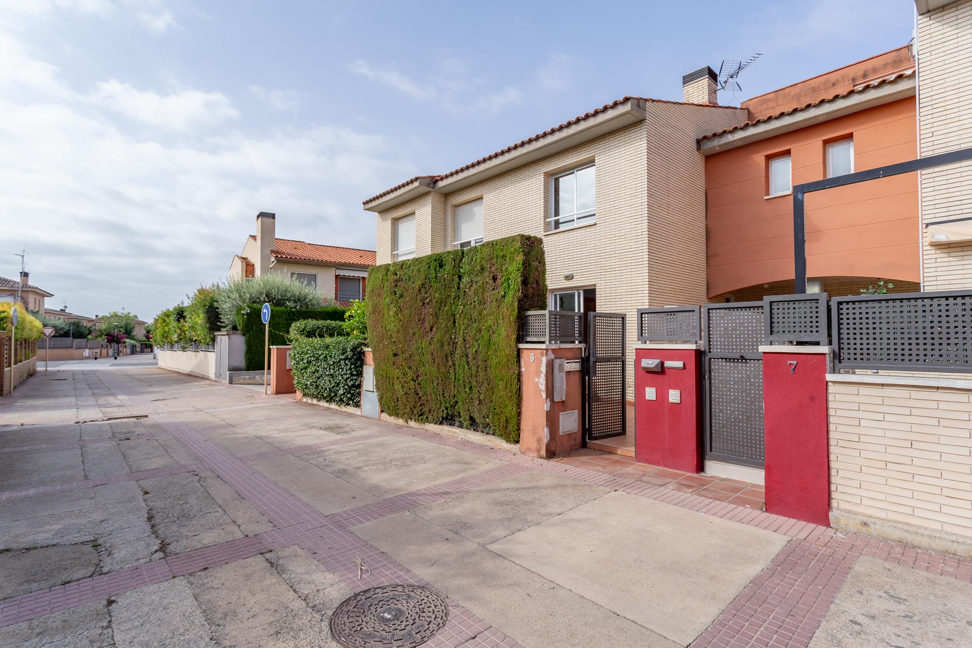 Imagen 3 Casa Adosada en venta en Cambrils / Zona els Ametlles