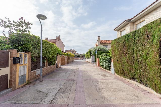 Imagen 28 Inmueble 304926 - Casa Adosada en venta en Cambrils / Zona els Ametlles