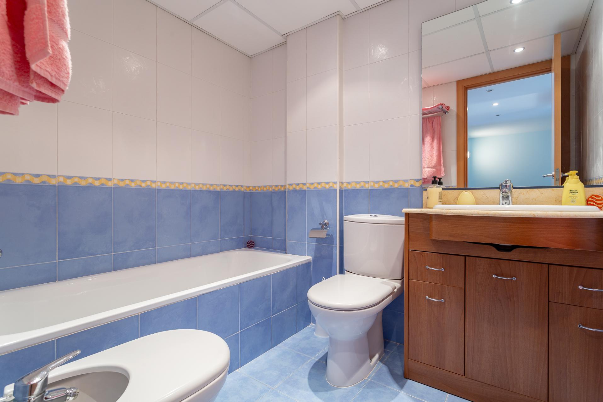 Imagen 21 Casa Adosada en venta en Cambrils / Zona els Ametlles
