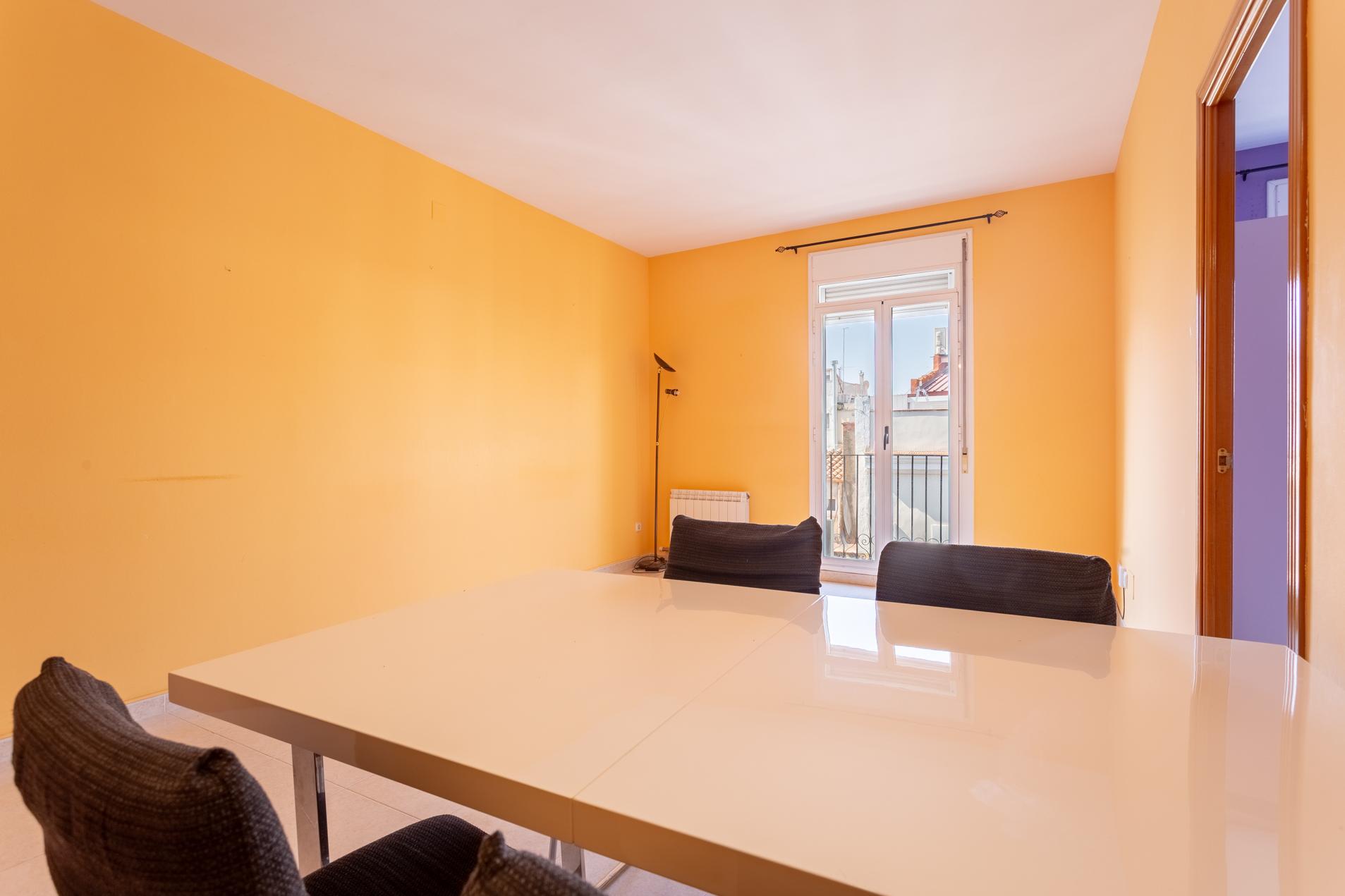 Imagen 6 Piso en venta en Tarragona / Calle peatonal paralela a Rambla Nova