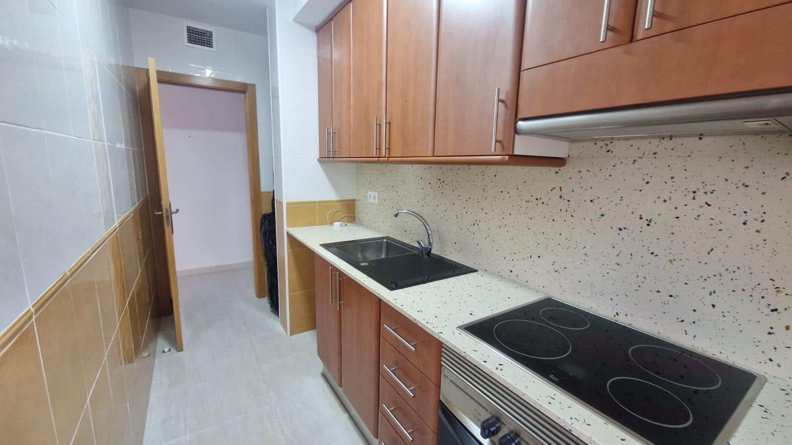 Imagen 3 Piso en venta en Sant Carles De La Ràpita / Entre Jacint Verdaguer y zona centro