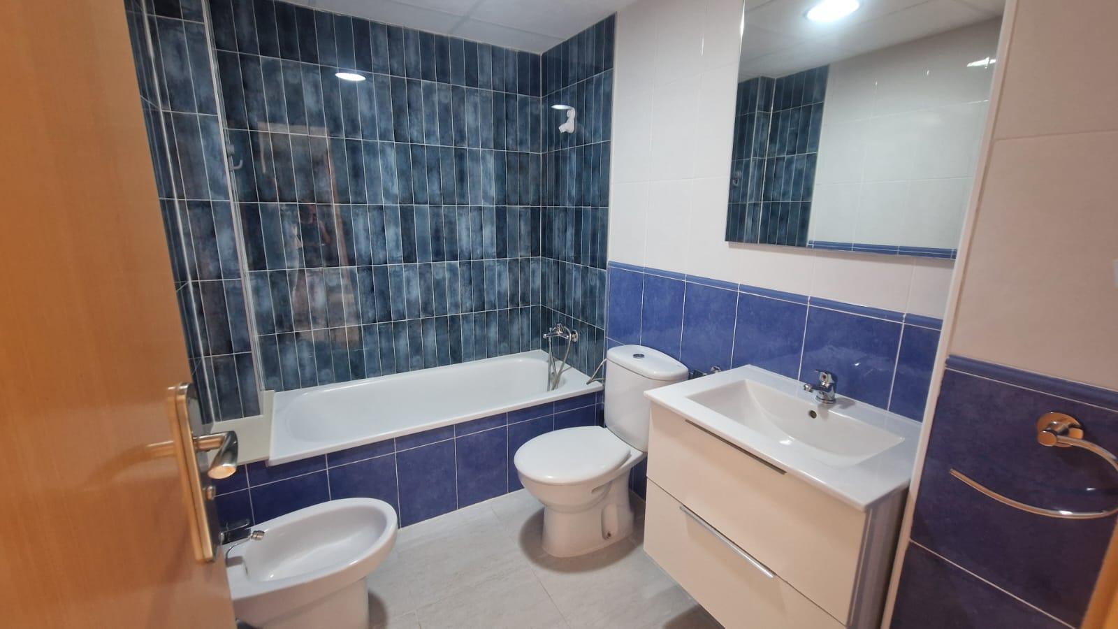Imagen 14 Planta Baja en venta en Sant Carles De La Ràpita / Entre Jacint Verdaguer y zona centro
