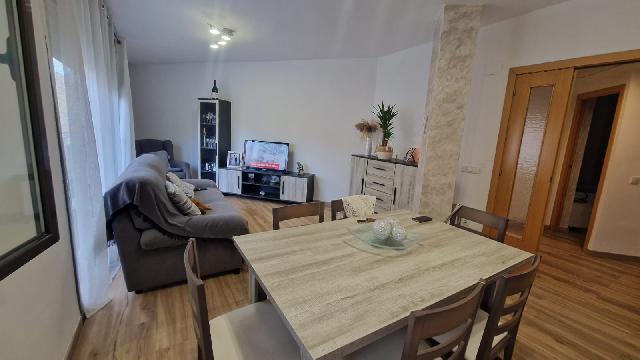 Imagen 5 Inmueble 306217 - Piso en venta en Sant Carles De La Ràpita / Zona Estació d´Autobusos i Camp de Futbol