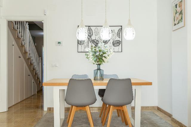 Imagen 10 Inmueble 306493 - Casa Adosada en venta en Reus / Delante del paseo y del pavellon municipal