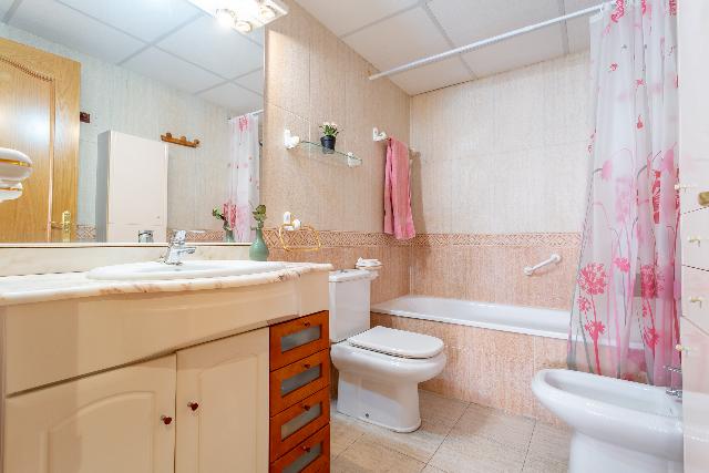 Imagen 26 Inmueble 306605 - Piso en venta en Salou / Piso en Calle Ponent.