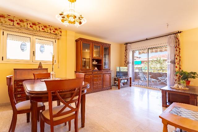 Imagen 4 Inmueble 306605 - Piso en venta en Salou / Piso en Calle Ponent.