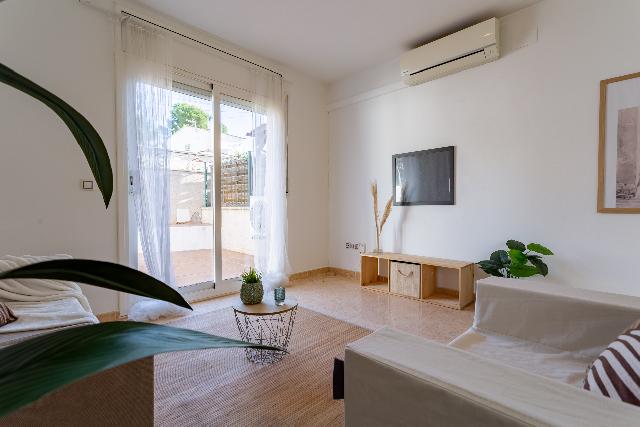 Imagen 1 Inmueble 306611 - Casa en venta en Pobla De Montornès (La) / Casa adosada zona residencial de La Pobla de Mo...