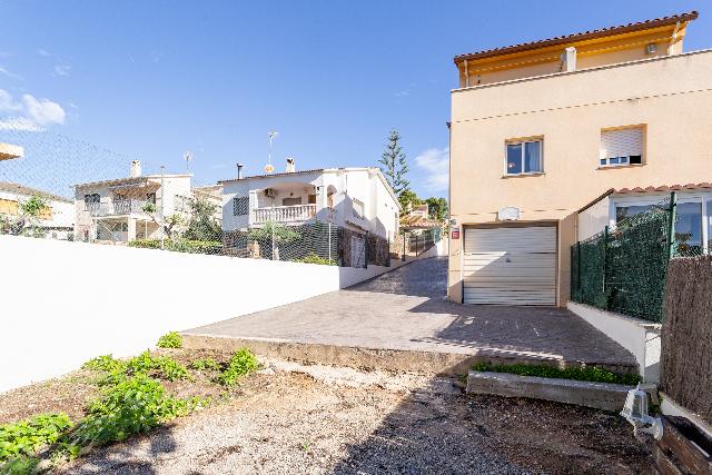 Imagen 38 Inmueble 306611 - Casa en venta en Pobla De Montornès (La) / Casa adosada zona residencial de La Pobla de Mo...