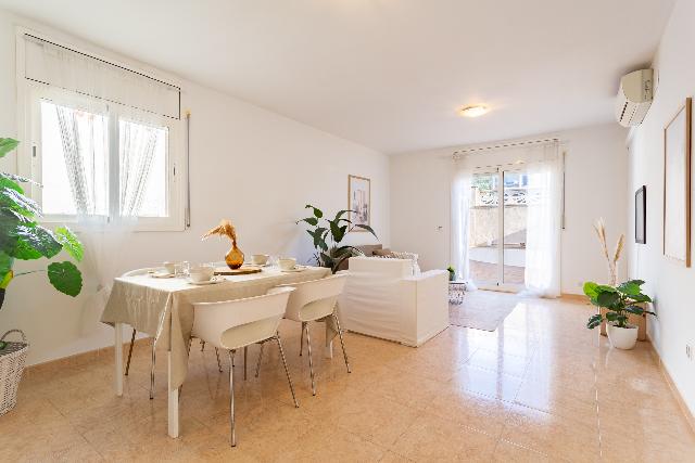 Imagen 9 Inmueble 306611 - Casa en venta en Pobla De Montornès (La) / Casa adosada zona residencial de La Pobla de Mo...