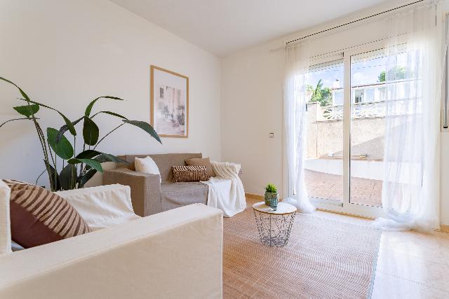 Imagen 7 Inmueble 306611 - Casa en venta en Pobla De Montornès (La) / Casa adosada zona residencial de La Pobla de Mo...