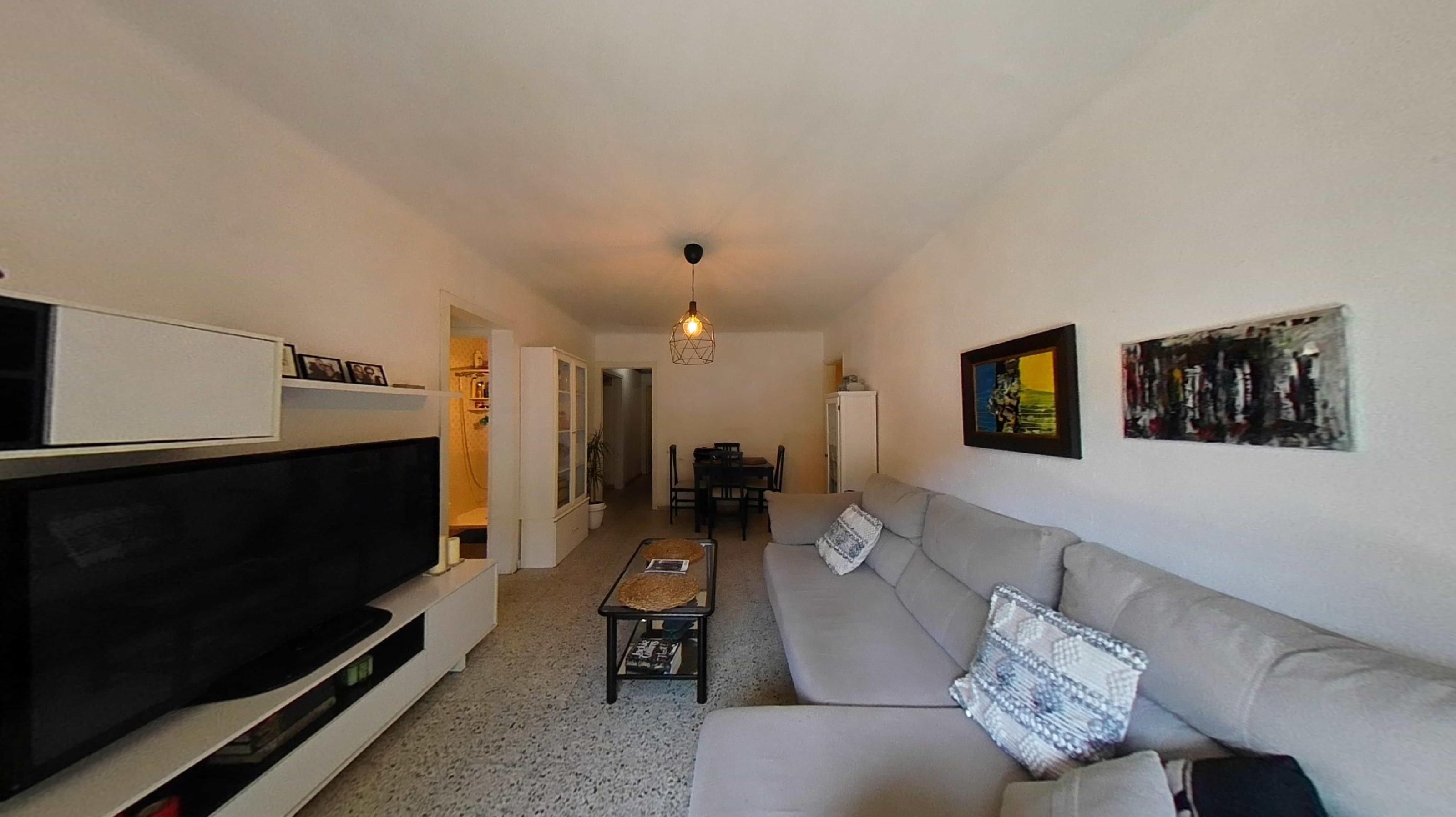 Imagen 4 Apartamento en venta en Castelldefels / Cerca De Plaza Iglesia.