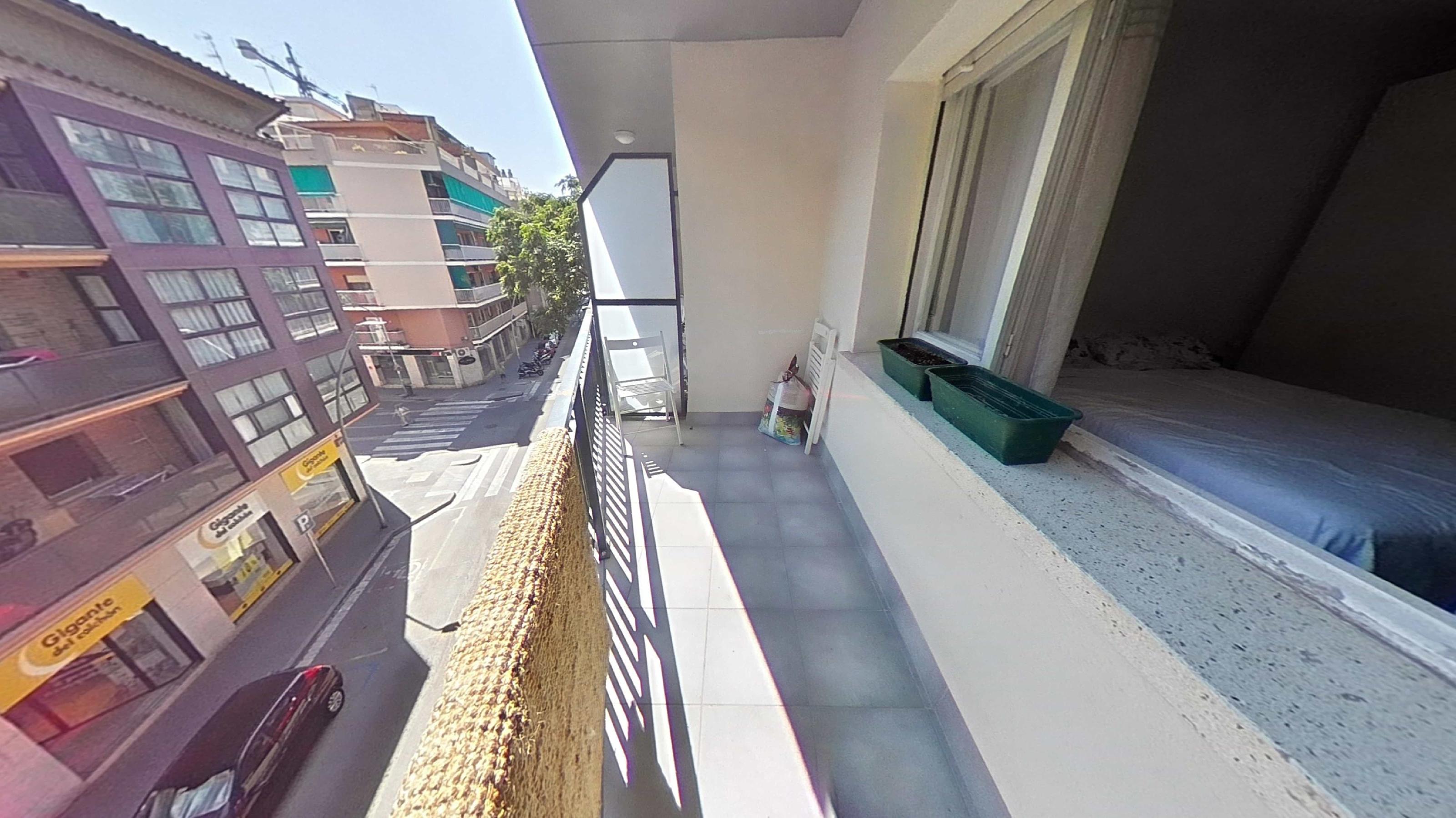 Imagen 7 Apartamento en venta en Castelldefels / Cerca De Plaza Iglesia.