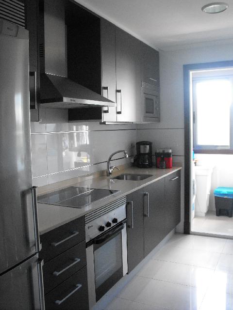 Imagen 1 Inmueble 262783 - Apartamento en venta en Vigo / Muy cercano a la Avenida de Madrid. Zona Sárdoma.