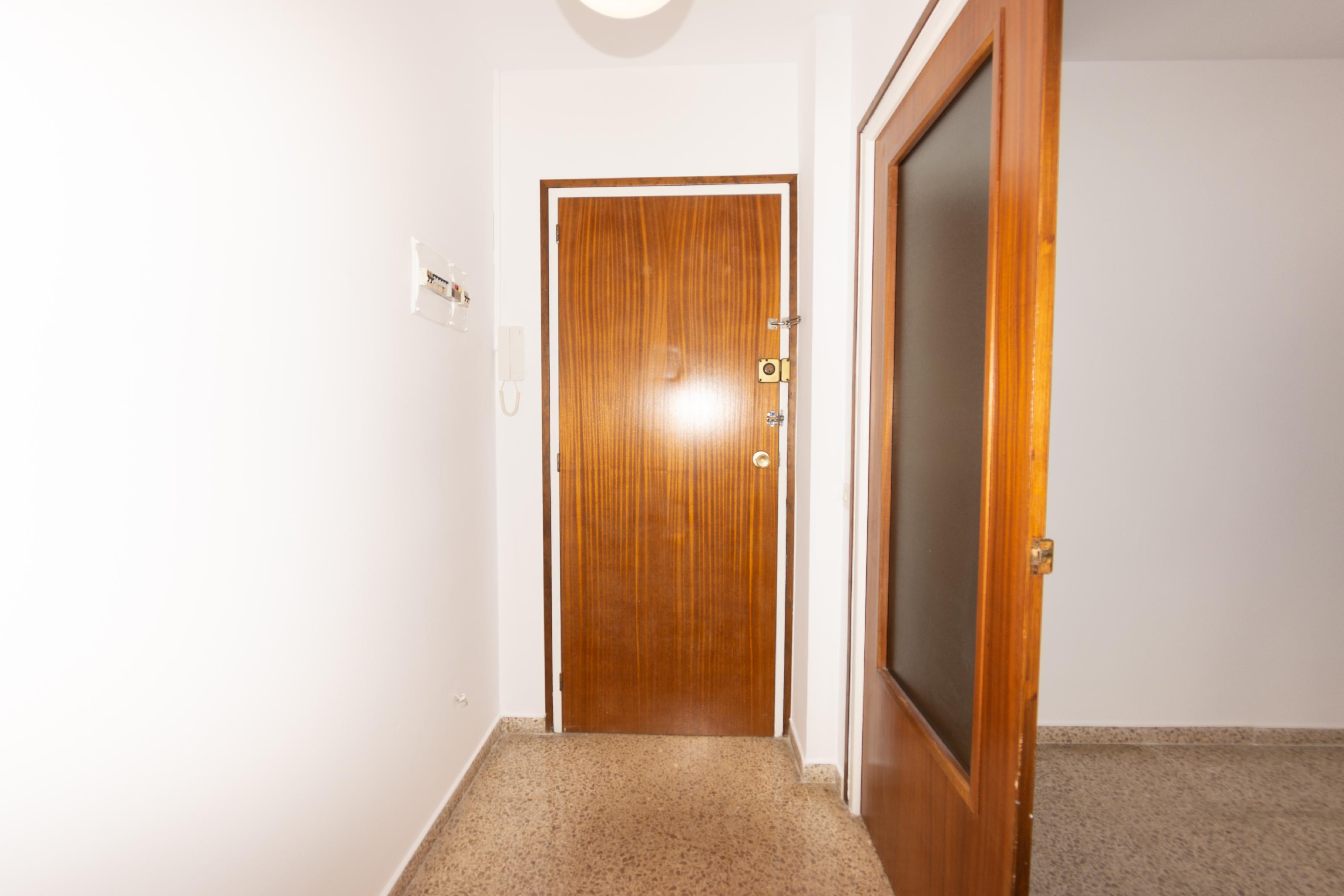 Imagen 2 Apartamento en venta en Lloret De Mar / Centro cerca del mar