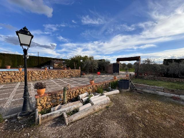 Imagen 10 Inmueble 263607 - Casa Rústica en venta en Villanueva Del Trabuco / Malaga Finca Espectacular