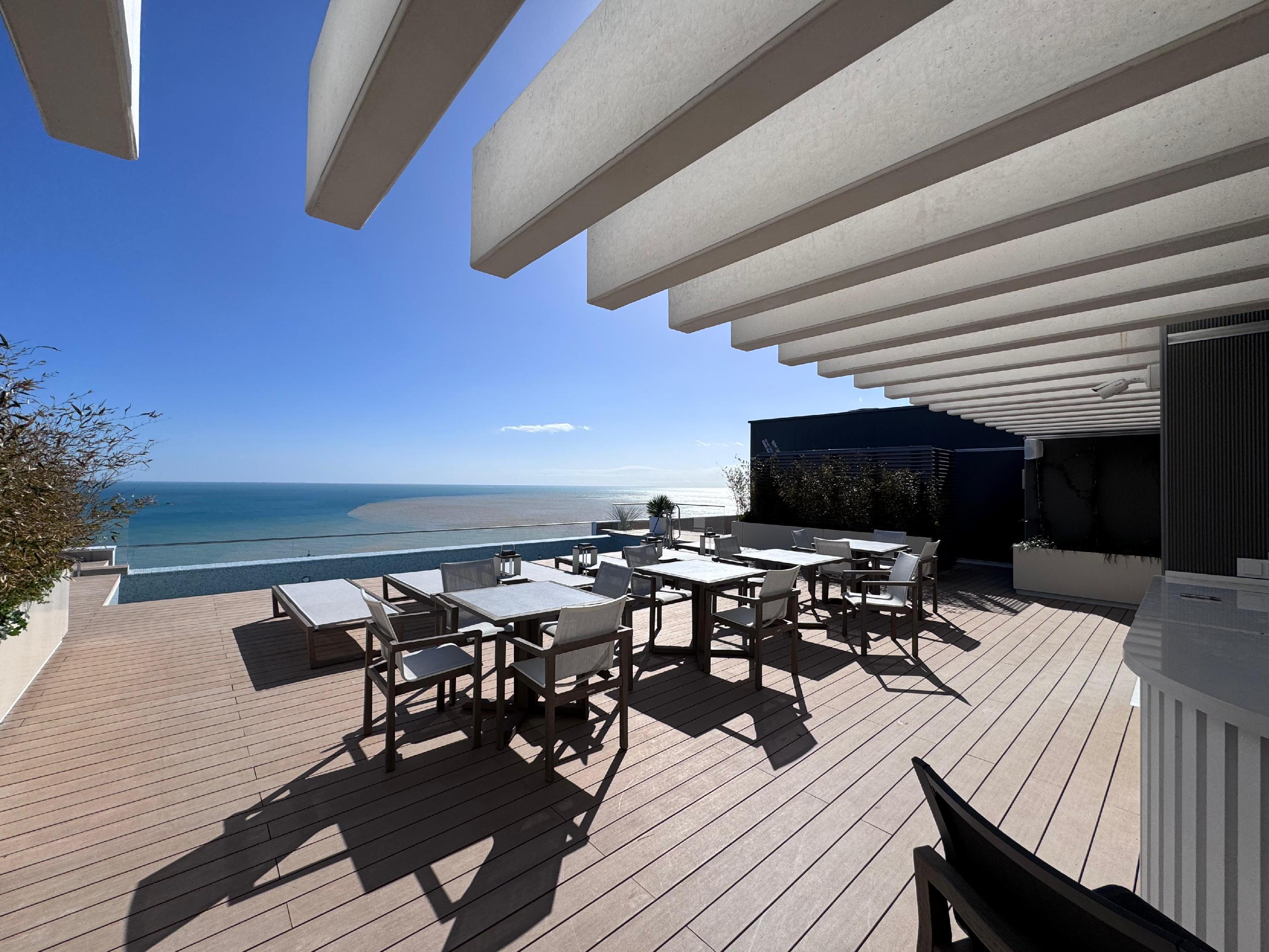 Imagen 5 Apto. Playa en venta en Málaga / Malaga Casa espectacular