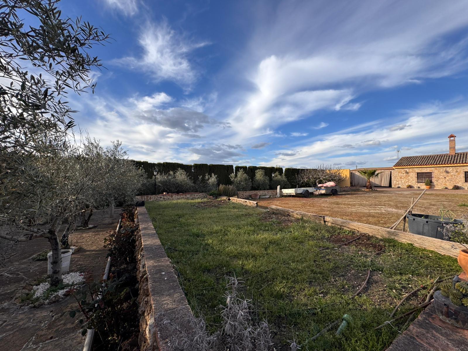 Imagen 12 Casa Rústica en venta en Villanueva Del Trabuco / Malaga Finca Espectacular