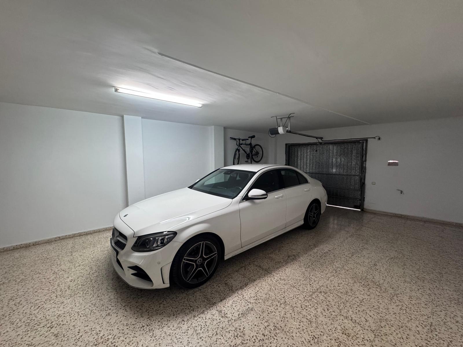 Imagen 6 Casa Adosada en venta en Málaga / Malaga Casa espectacular