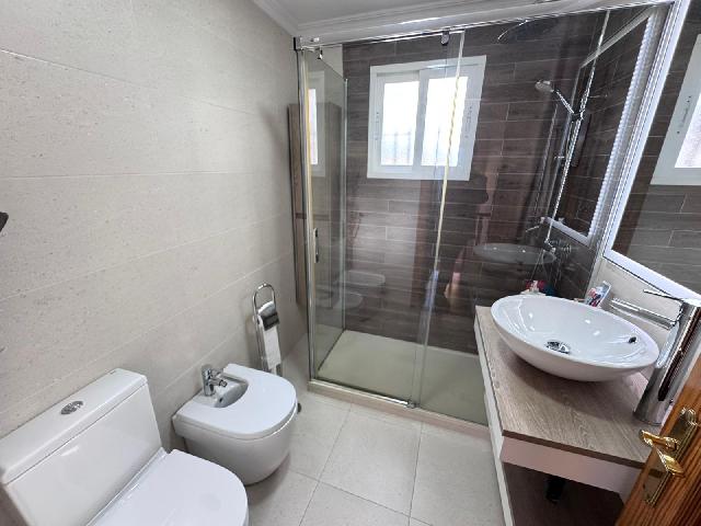 Imagen 8 Inmueble 263607 - Casa Adosada en venta en Málaga / Malaga Casa espectacular