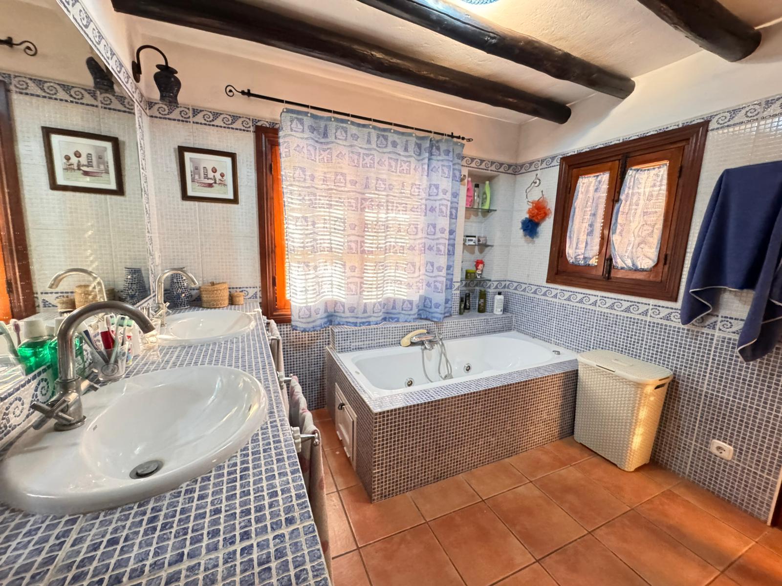 Imagen 24 Casa Rústica en venta en Villanueva Del Trabuco / Malaga Finca Espectacular