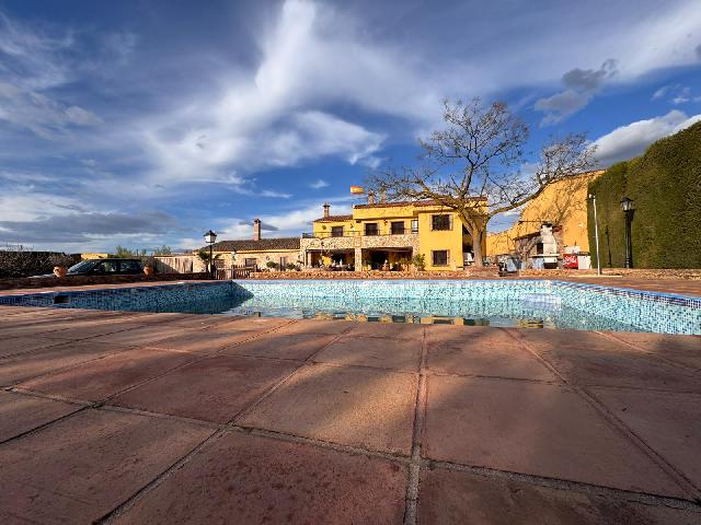 Imagen 7 Inmueble 263607 - Casa Rústica en venta en Villanueva Del Trabuco / Malaga Finca Espectacular